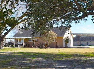 10927 Blue Bonnet Ln, Beaumont, TX 77705