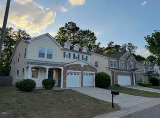 2848 Roundleaf Ct, Raleigh, NC 27604