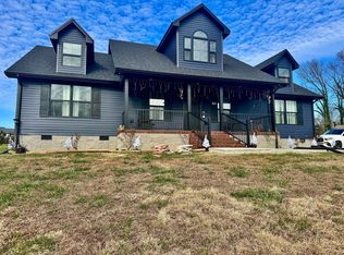 303 Sonny Aaron Dr, Jamestown, KY 42629