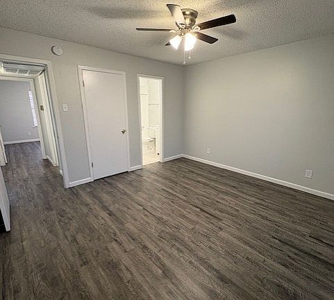4th image of 1230 Cavender Dr #101
