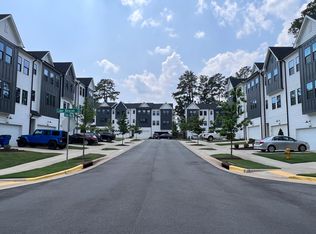 909 Lake Beacon Way, Raleigh, NC 27606