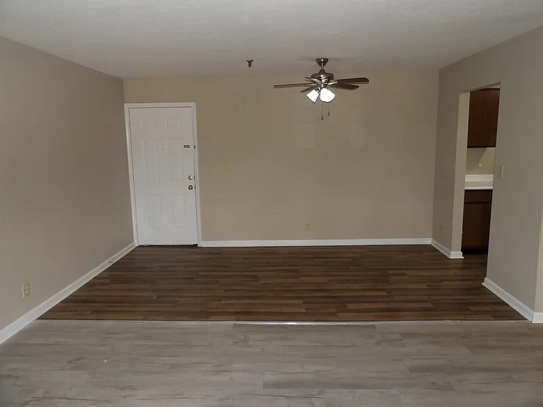 430 Harrodswood Rd #30 — Photo 15