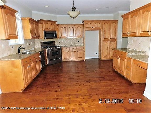 3rd image of 3636 New Pointe Dr