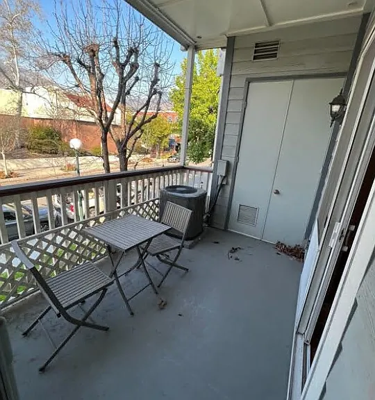 188 W Lemon Ave #A — Photo 5