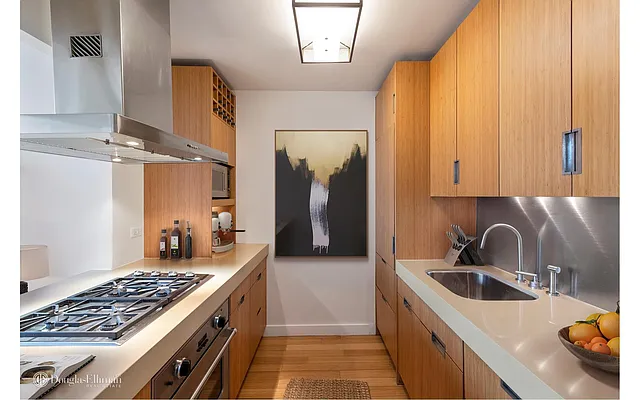 Rented by Douglas Elliman | media 11