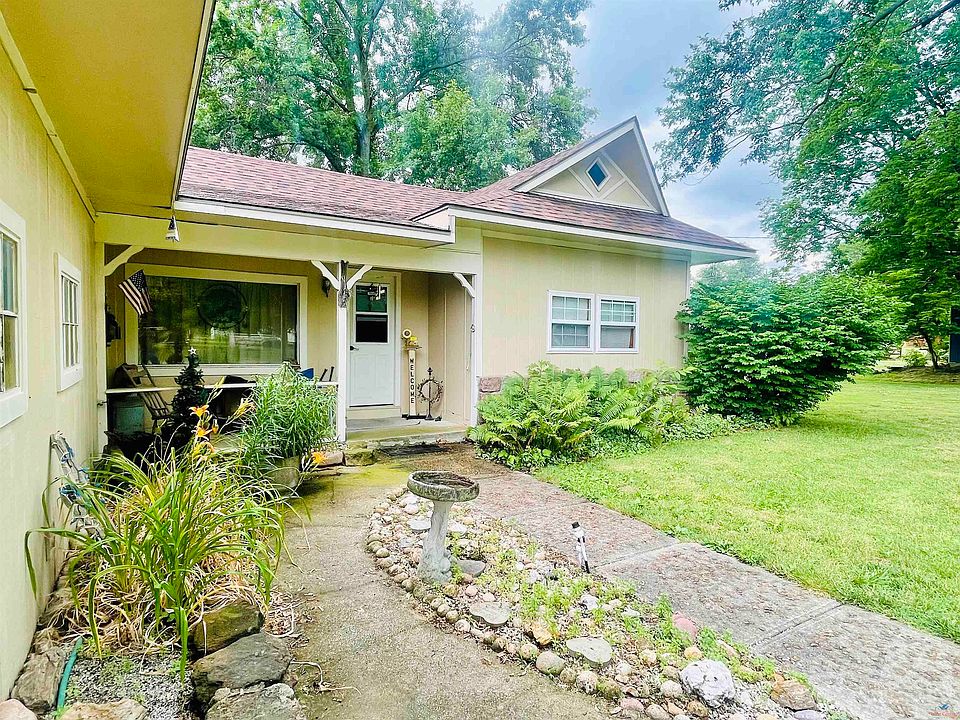 208 W 7th St, Appleton City, MO 64724 MLS 95351 Zillow