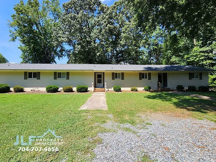 104 Johnson Dairy Rd