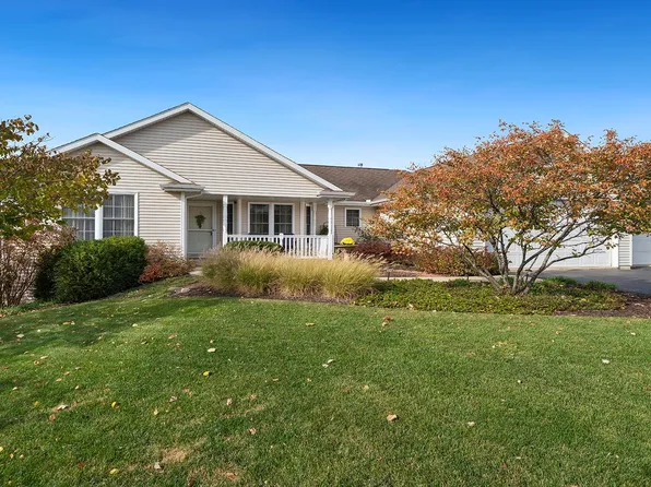 815 Hampton Dr, Byron, IL 61010