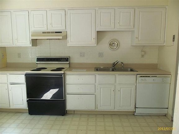 4th image of 9880 Grasscreek Ct
