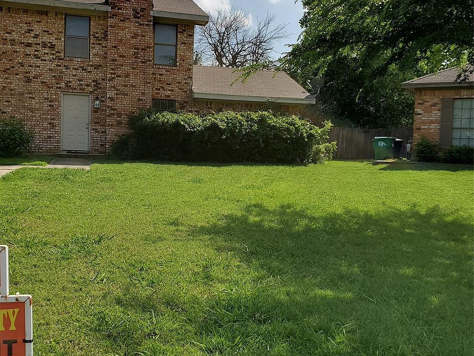 1st image of 2310 Birchbrook Ct