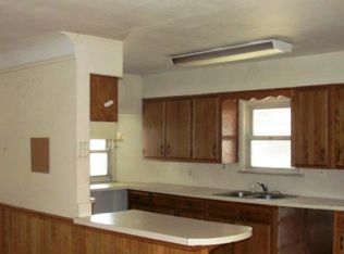 7287 Miller Rd, Swartz Creek, MI 48473