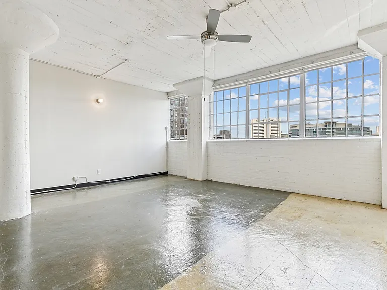 Deep Ellum Lofts — Photo 84
