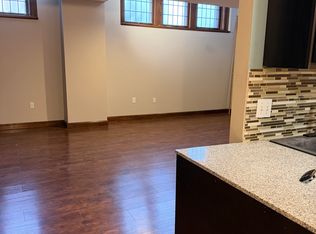 1054 S Kingshighway Blvd APT M, Saint Louis, MO 63110