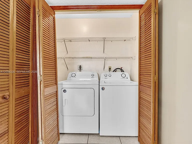 210 NW 87th Ave #L206 — Photo 31