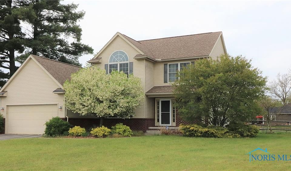 1st image of 133 Hidden Village Ct