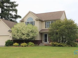133 Hidden Village Ct, Holland, OH 43528