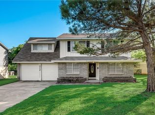 312 Melody Ln, Duncanville, TX 75116