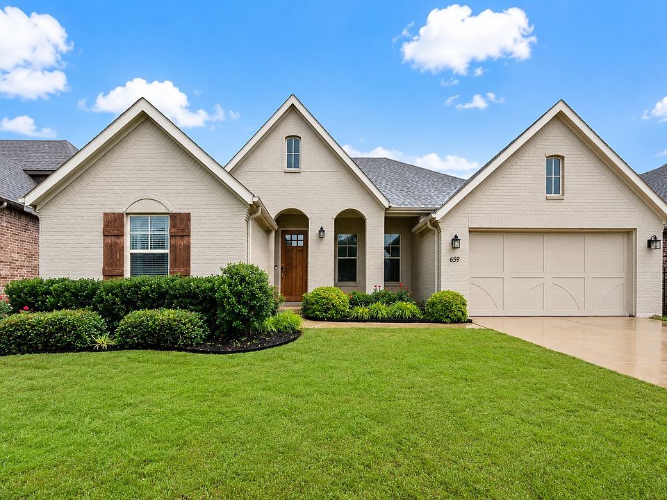 1st image of 659 Point Vista Dr