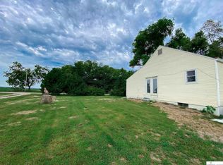 16734 County Road 3, Hooper, NE 68031