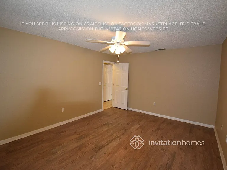 6884 Bordeaux Blvd — Photo 9