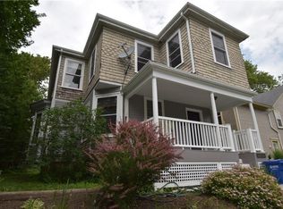 16 Bliss Rd, Newport, RI 02840