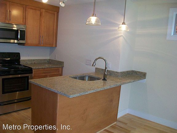 5th image of 3016 Patterson Ave APT A