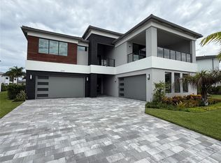 20119 Pacific Dunes Dr, Boca Raton, FL 33434