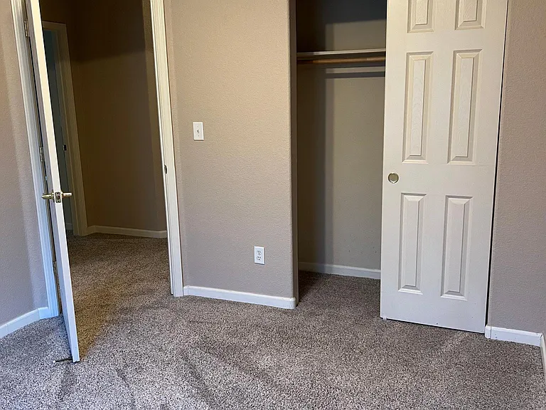 37 Birchwood Pl — Photo 12