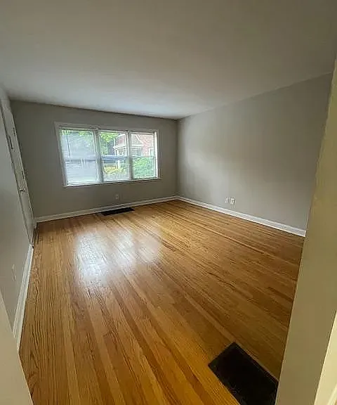 2305 Taylorsville Rd #B — Photo 2