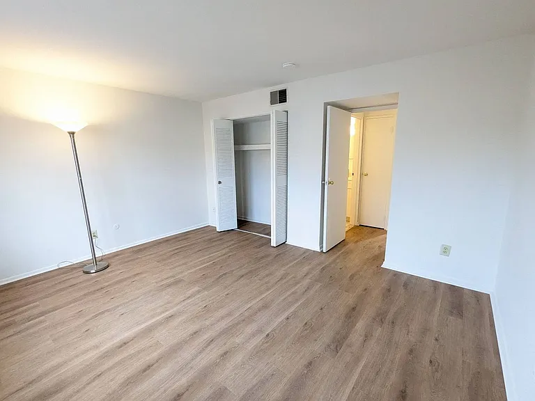 2 Kearney Dr — Photo 6