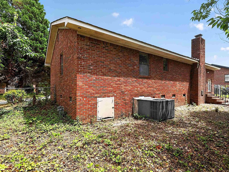 1st image of 2408 F M Young Ave