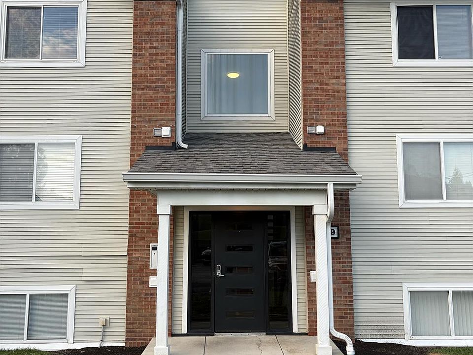 1st image of 9319 Winton Rd APT 2