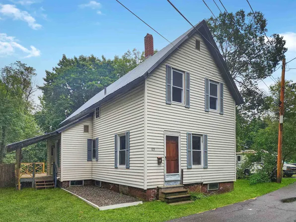 123 Hillcrest Terrace, Hartford, VT 05001
