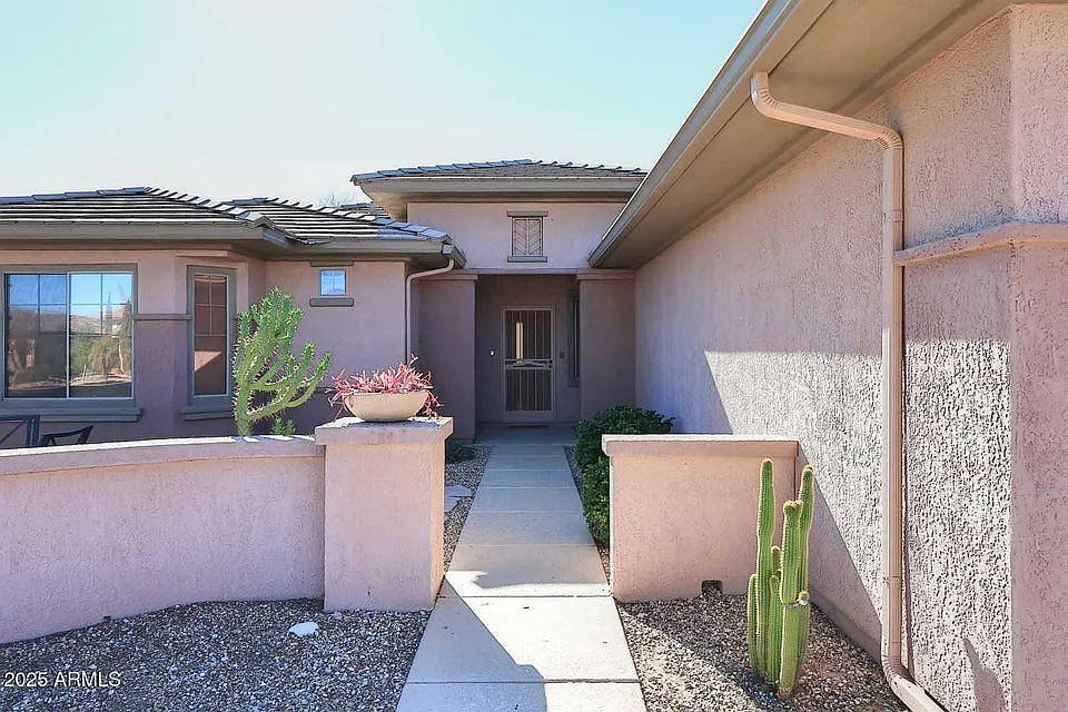 17547 W Calistoga Dr, Surprise, AZ 85387, USA — Photo 2