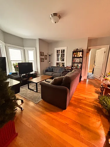 132 Willow Ave #1 Photo 1