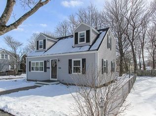 16 Alden Rd, Peabody, MA 01960