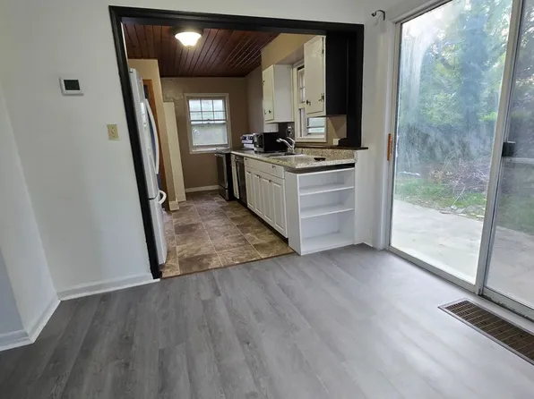 21676 N Essex Dr, Lexington Park, MD 20653