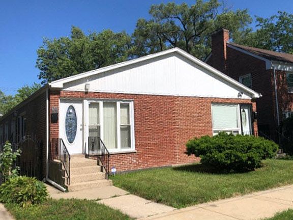 3rd image of 6751 S Saint Lawrence Ave