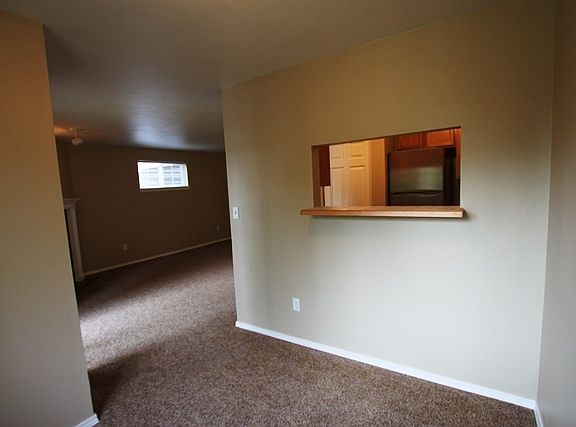 5th image of 1153 N 198th St Unit F304