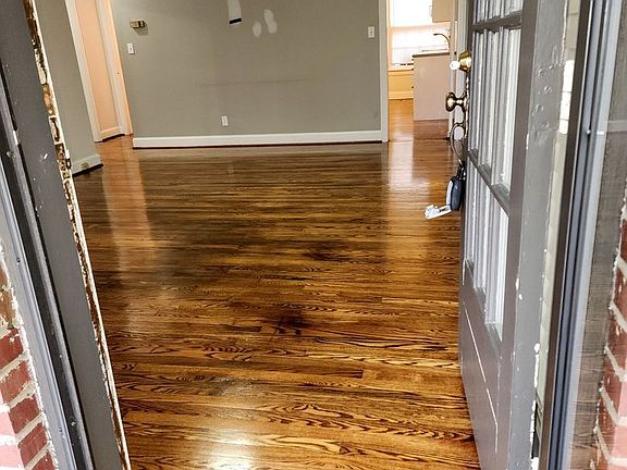 4th image of 3421 Richards St Unit A