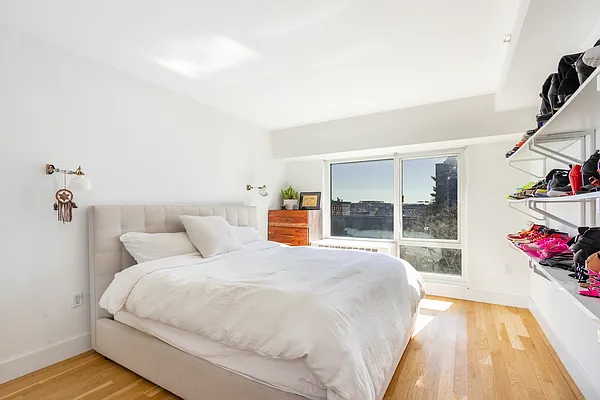 Rented by Triumph Property Group | media 2