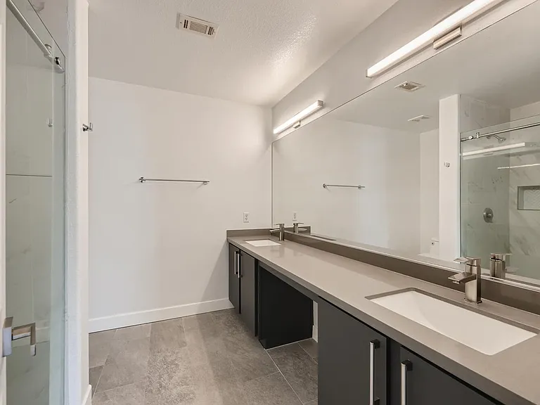 2153 Jasper Bluff St #201 — Photo 14