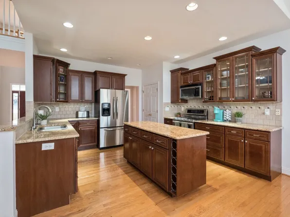 125 Shawn Cir, Staunton, VA 24401