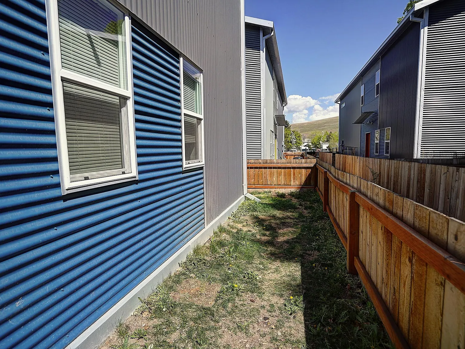 3 bed, 2.5 bath, 1200 sqft, $2,450 — Photo 3