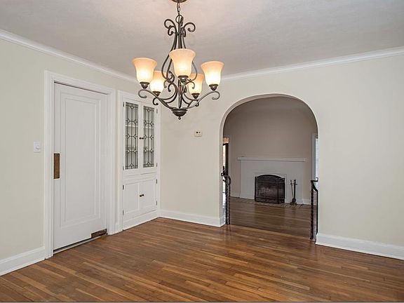 4th image of 5849 Elmore Dr