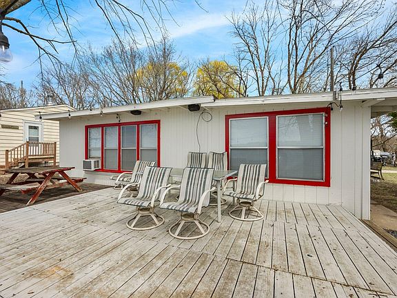 3rd image of 6000 Fairbanks Path APT 15