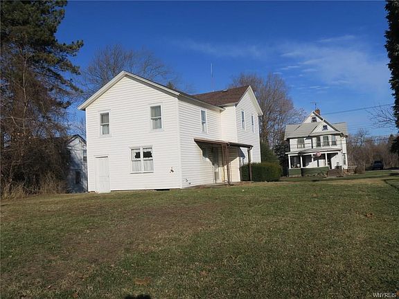 5th image of 20 Maple Ave