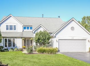 470 Mayfair Ln, Buffalo Grove, IL 60089
