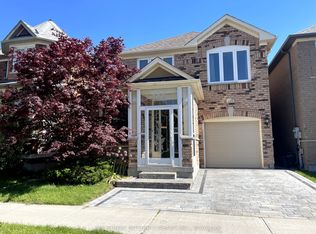 111 Madison Heights Blvd, Markham, ON L6C 2E3