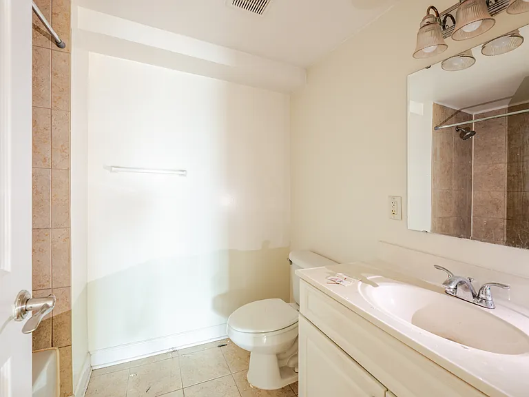 5414 1st Pl NW #101 — Photo 6